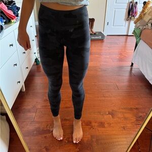 Lululemon camo align leggings, size 6